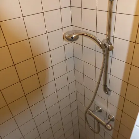 לינה וארוחת בוקר De Zolder