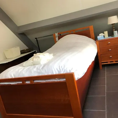 De Zolder Bed & Breakfast *